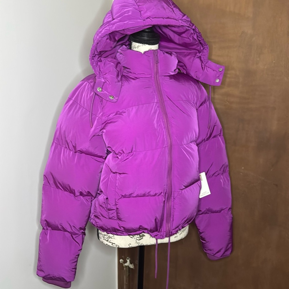 GOOD AMERICAN Cropped Iridescent Puffer | Pop Thistle | Size 2 | NWT